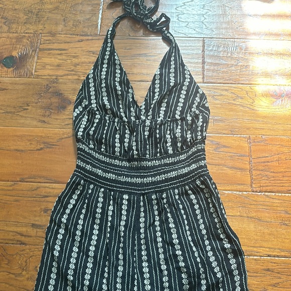Halter romper - Picture 4 of 4